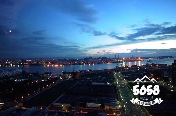 85旅行家 Kaohsiung Exterior foto